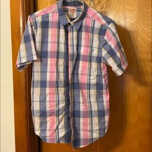 Wrangler short sleeves buttondown size xxl/2xg(18)